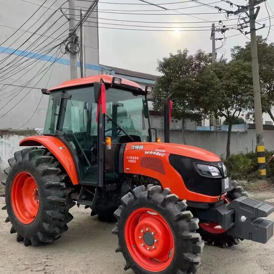 4*4 95HP 80HP 70HP Used/Second Hand Kubota Tractors With a Sunshade for Sale