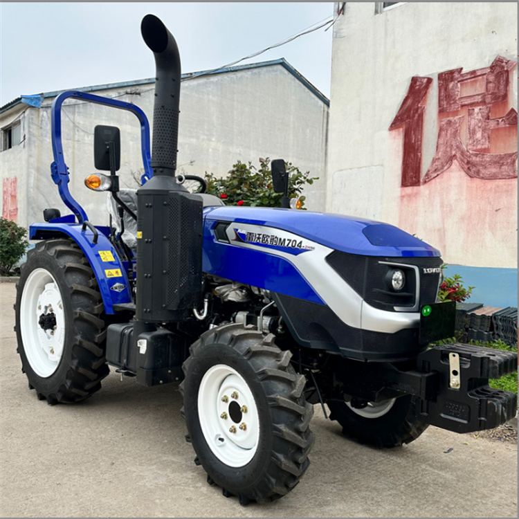 Lovol 704 Agricultural Plowing Field Four-wheel Drive Tractor 70 Horsepower Dual-purpose Plowing and Trenching Machine