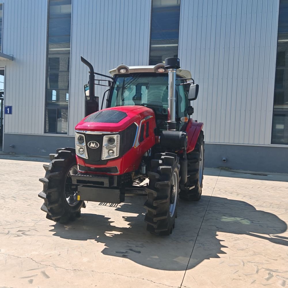 Sell the Latest Large Scale Agricultural Tractors 160Hp 180Hp 200Hp 210Hp Powerful Four Driving Forces Farm Tractor