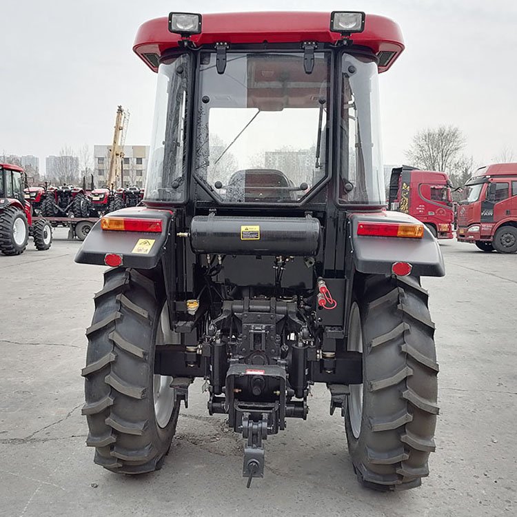 Mini Farm Tractor Wheel Tractor Farming Equipment Agricultural Tractor Factory Directly 60hp 4wd Machinery Engines 7 Hp Engine
