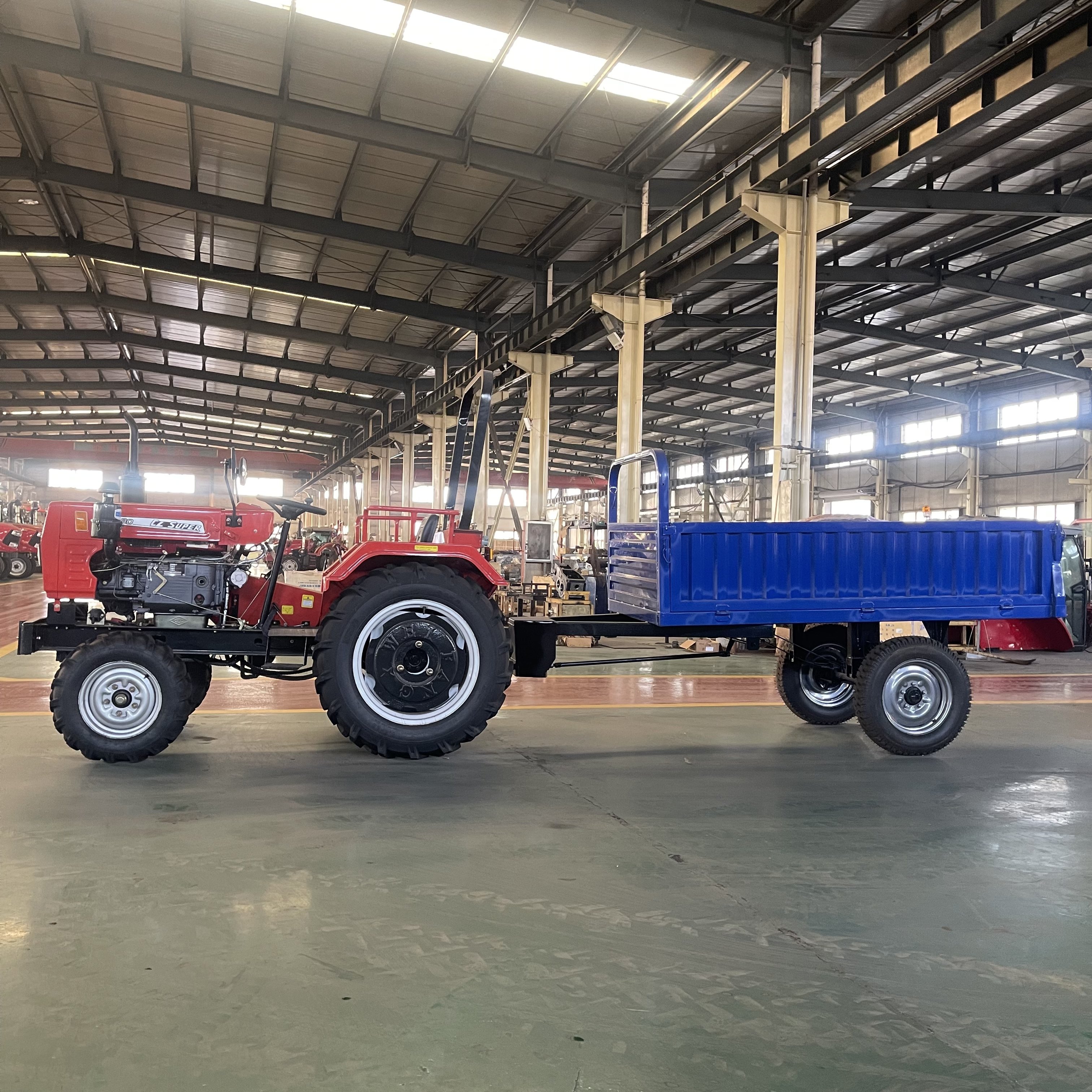 New Model Loader Tractor Farm Soil Shoveling Grass Picking diesel High-power Agricultural Four-wheel Drive Tractor