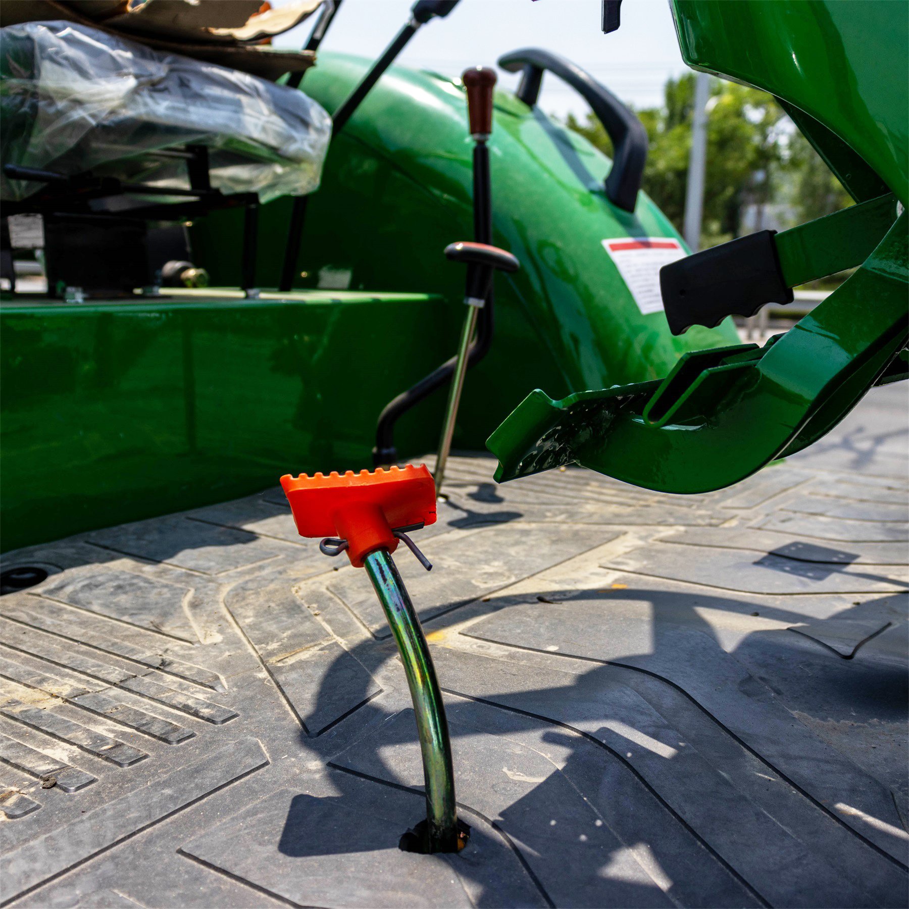 4x4 Tractor Agricultural Machinery Equipment Tractor 4WD 30hp-120hp Farm Tractor With Front Loader