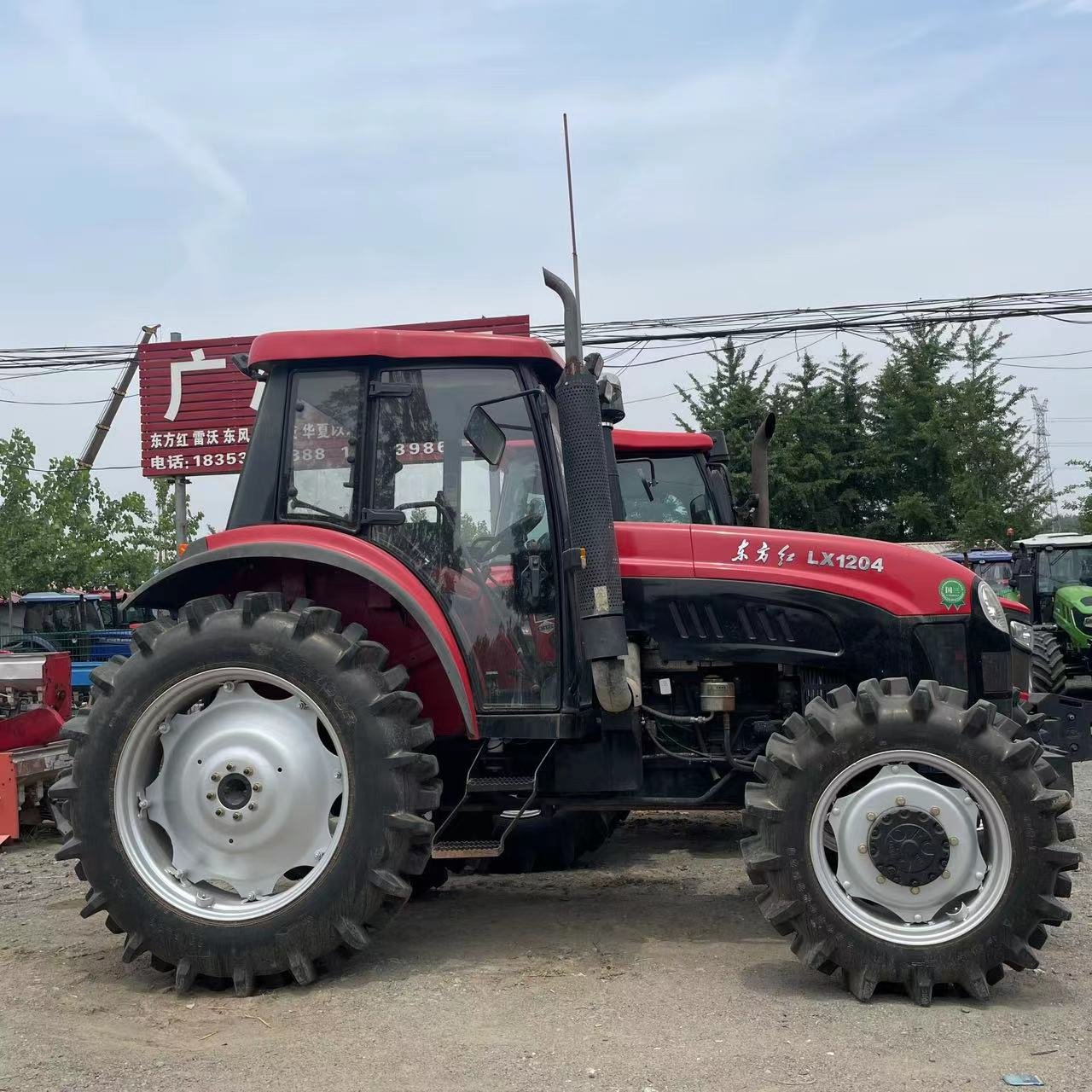 120hp Agricultural Farm Tractor Price YTO 4wd Tractor in Good Condition