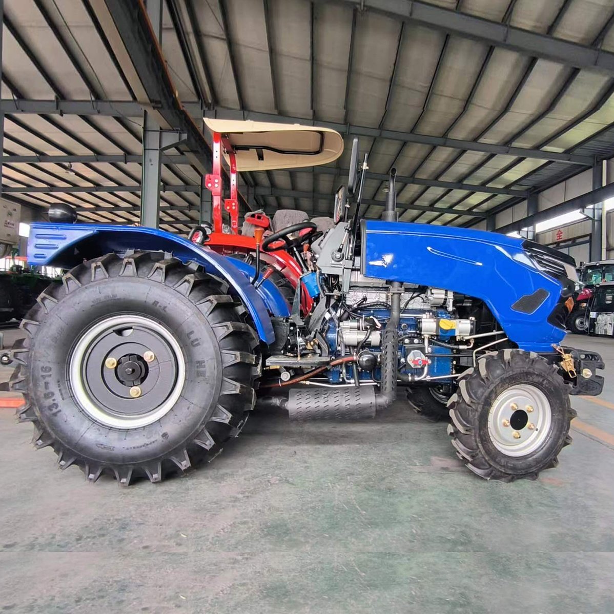 Machinery Agricultural Garden 30hp 40hp 4x4 Tractor Yto 504 Agriculture Lawn 50cc Farm Tractors Mini 50 40 30 hp 4wd Tractor