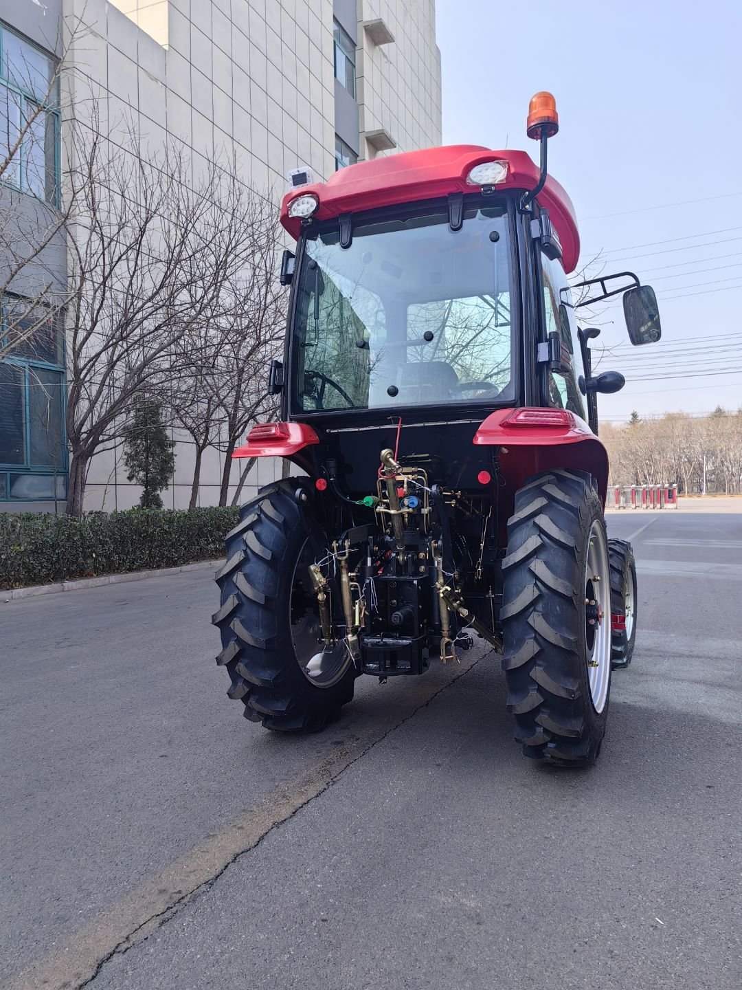CE & COC Approved Best Price Agricultural Farming Mini 4x4 Tractor 40HP-60HP Range Featuring Essential Engine Gearbox Components