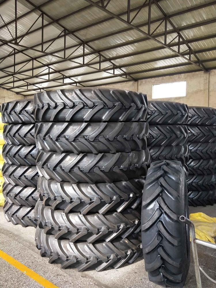 Agriculture Tractor Tire AGR Tyre R1 Pattern 13.6-38 13.6-28