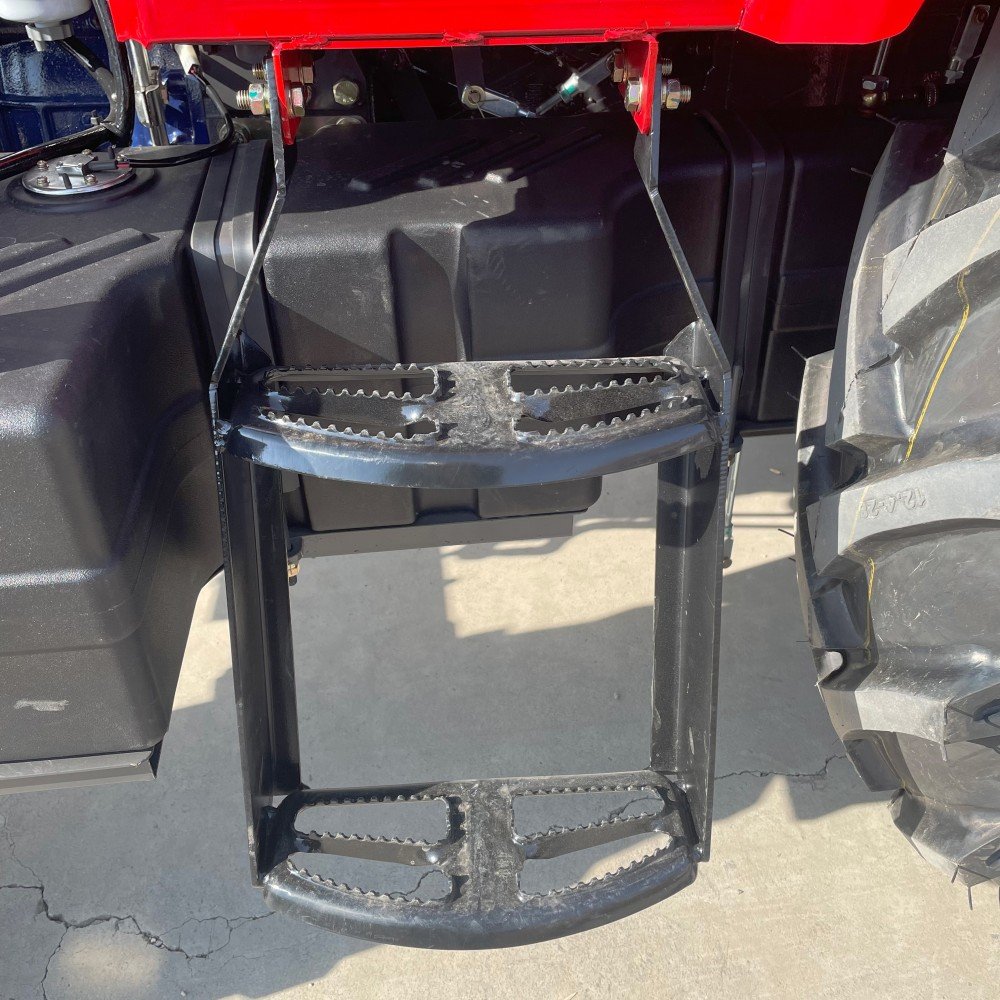 Red Increased Tires Provides Improved Traction and Reduces Slippage 50HP Tractor