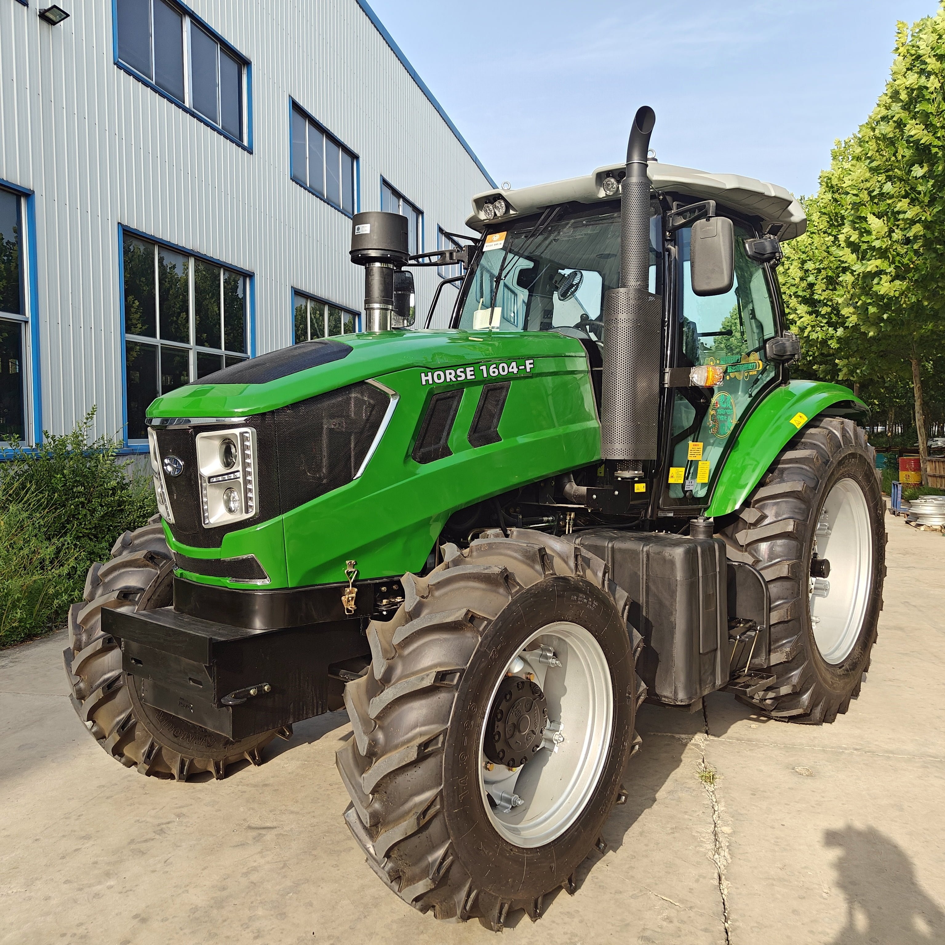 Tractors Farm 4x4 Farm Tractor Pakistan Industrial Farm Tractor with diesel Engine