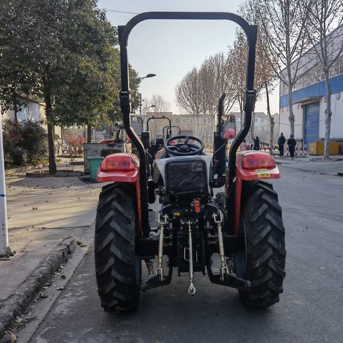 Agriculture Small Tractor 4WD 50HP 60HP 70HP 80HP Traktor 4x4 Mini Farm 4WD Compact Tractor Agriculture Machinery Equipment