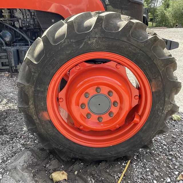 Kubota M704K 4X4wd Used Hand/New Wheel Tractor With Farming Equipment Agricultural Machinery