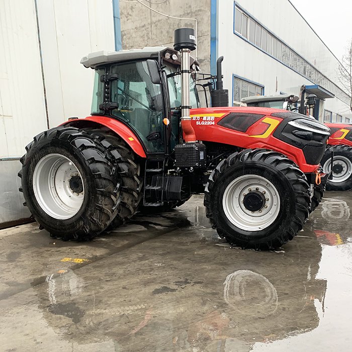 Large Wheel Tractor 220hp 4WD Agriculture Farm Tractor Equipment Iseki Tractor