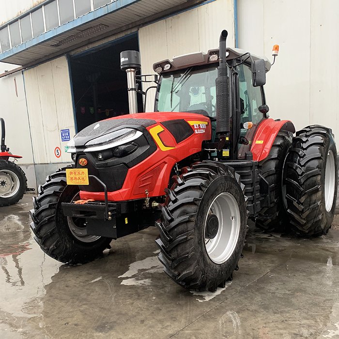 Large Wheel Tractor 220hp 4WD Agriculture Farm Tractor Equipment Iseki Tractor