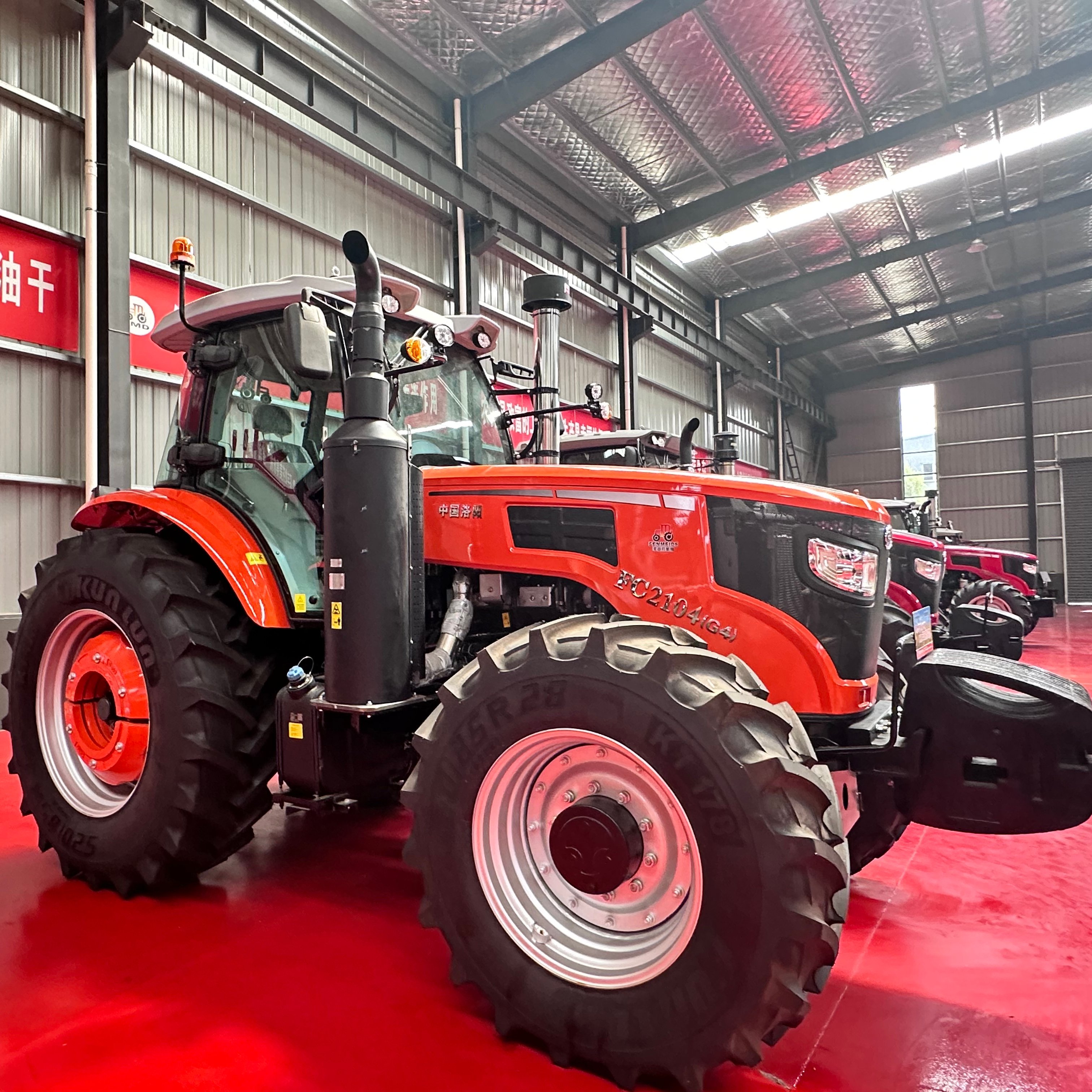 Farm Machinery and Equipment 150hp 160hp 180hp 200hp 220hp 240hp 260hp 280hp Tractor Gear Drive for Farmstractor