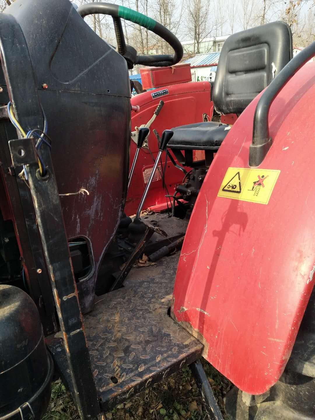 Cheap Farm Tractor DF704 Used Agricultural Tractors Used Russian Industry