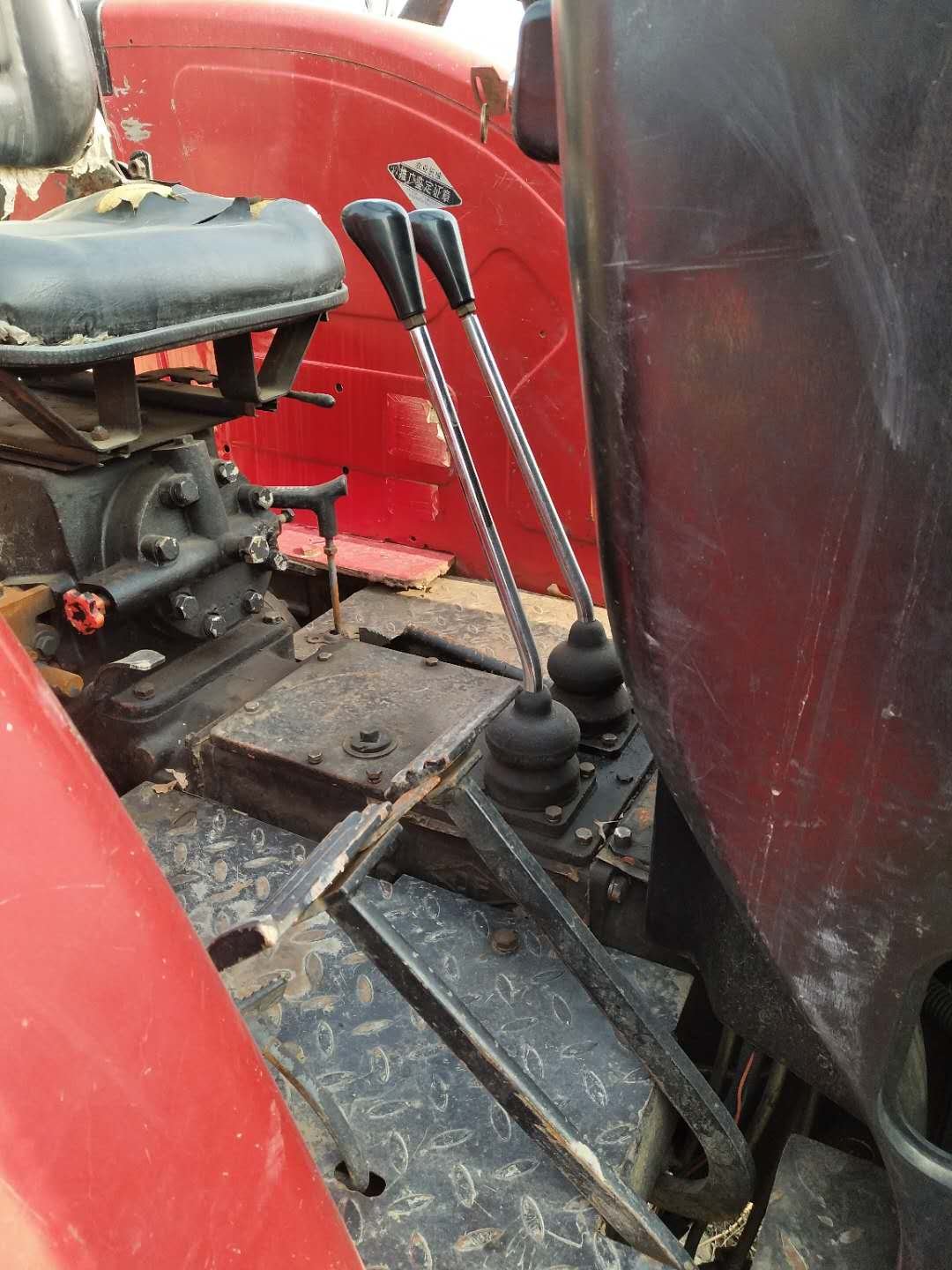 Cheap Farm Tractor DF704 Used Agricultural Tractors Used Russian Industry