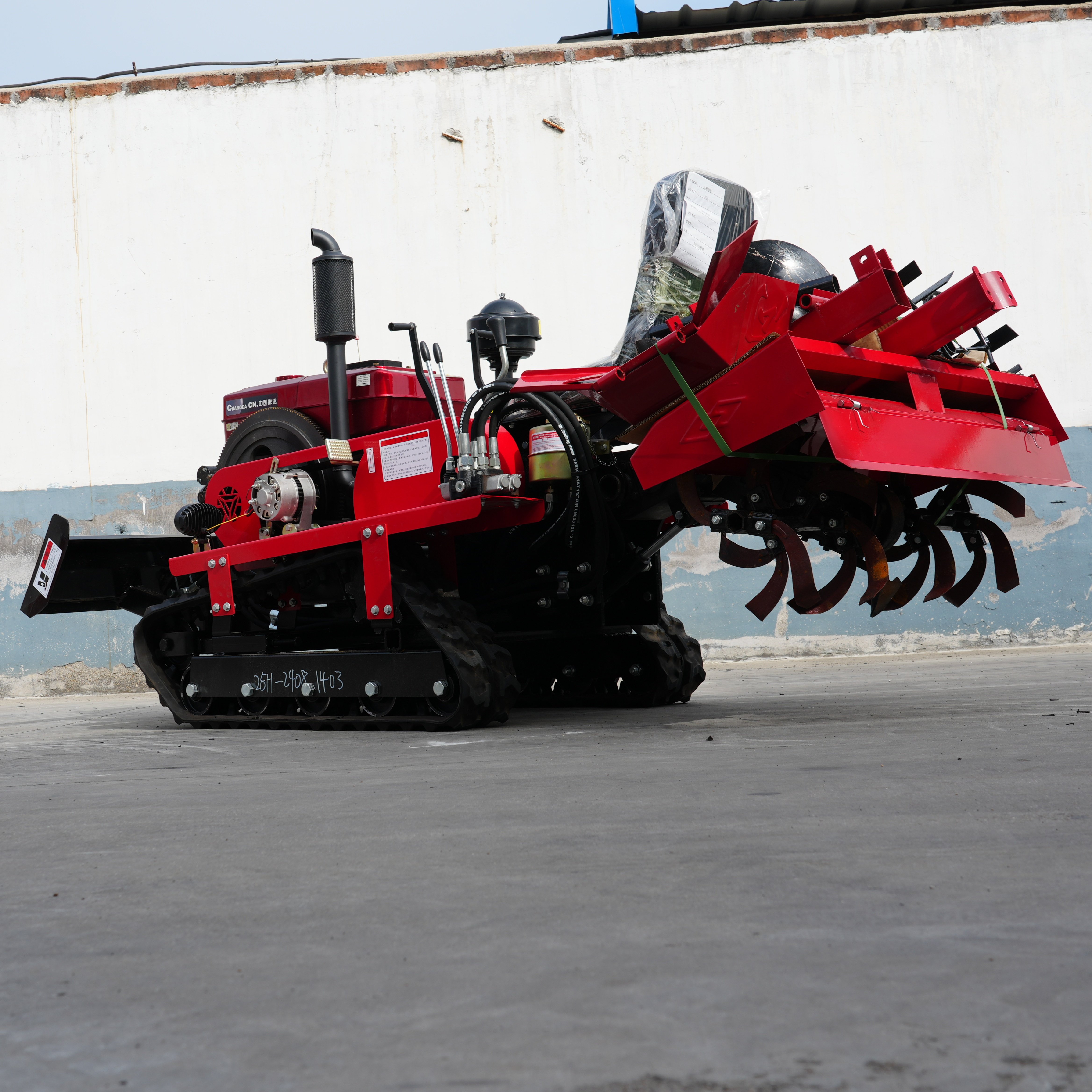 Free Shipping Agricultural Crawler Tractor Factory Price Wholesale Crawler Tractor for Sale for Farm Made in China
