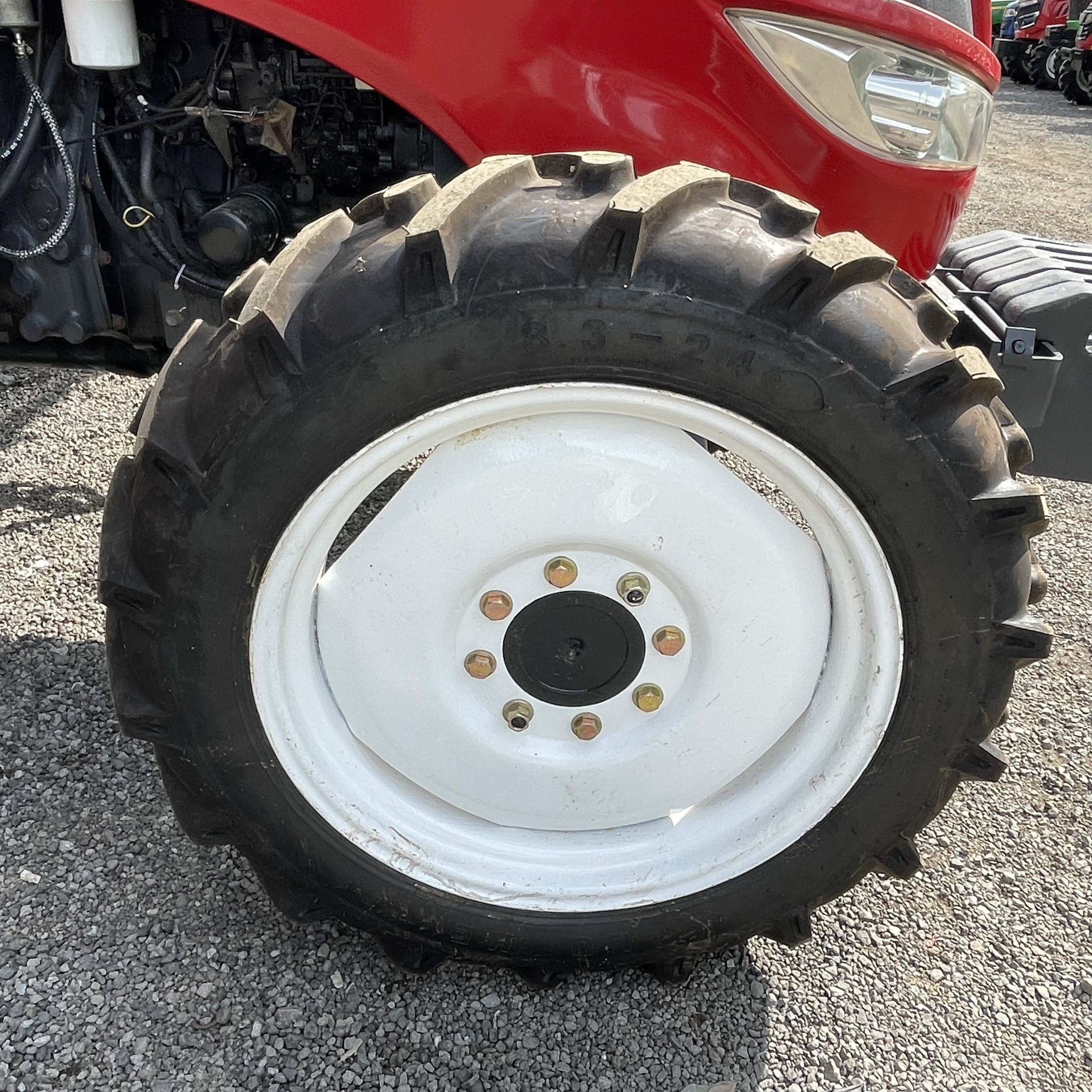 Farm Tractor Agriculture 70HP Yt704 Used Yanmarr 4x4 Wheeled Tractor for Sale