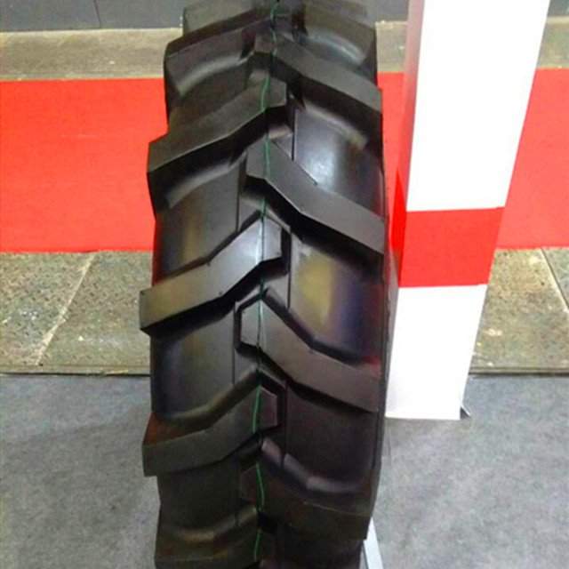 Agriculture Machinery Equipment Agricultural Tractor Tyre 12.4-24