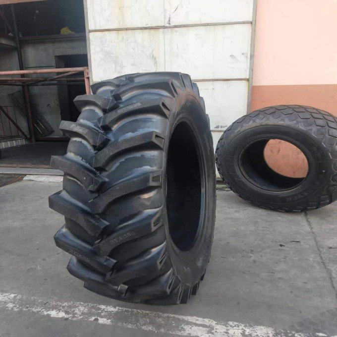 23.1-26 16.9-24 16.9-28 16.9 -3 0 Used for Agriculture Tractor Tires