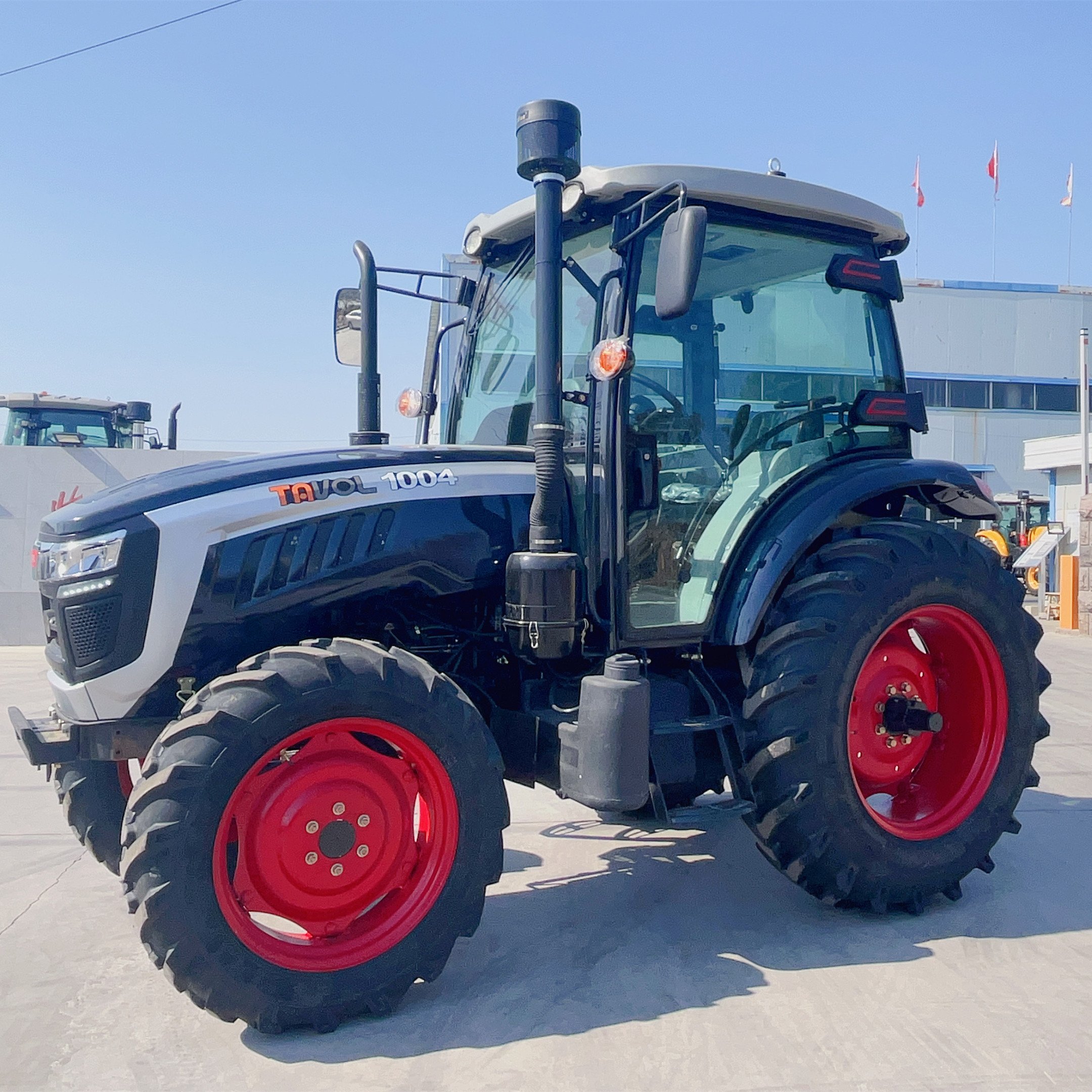 4 Wheel Drive 4x4 Traktor 90HP 100HP Farm Wheel Tractor with Cabin for Agriculture