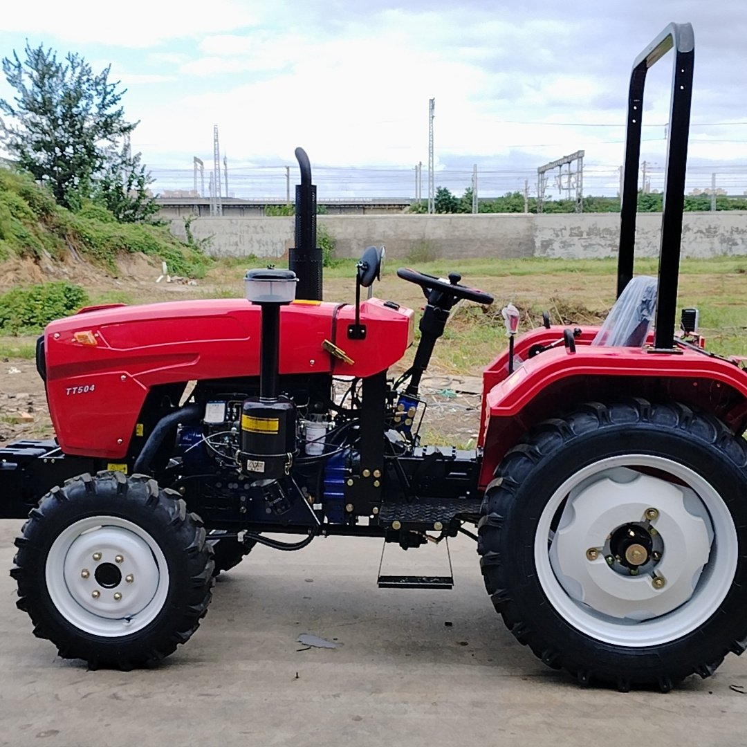 China Wholesale 4WD Mini Wheel Garden Compact Agricultural Farming Tractor