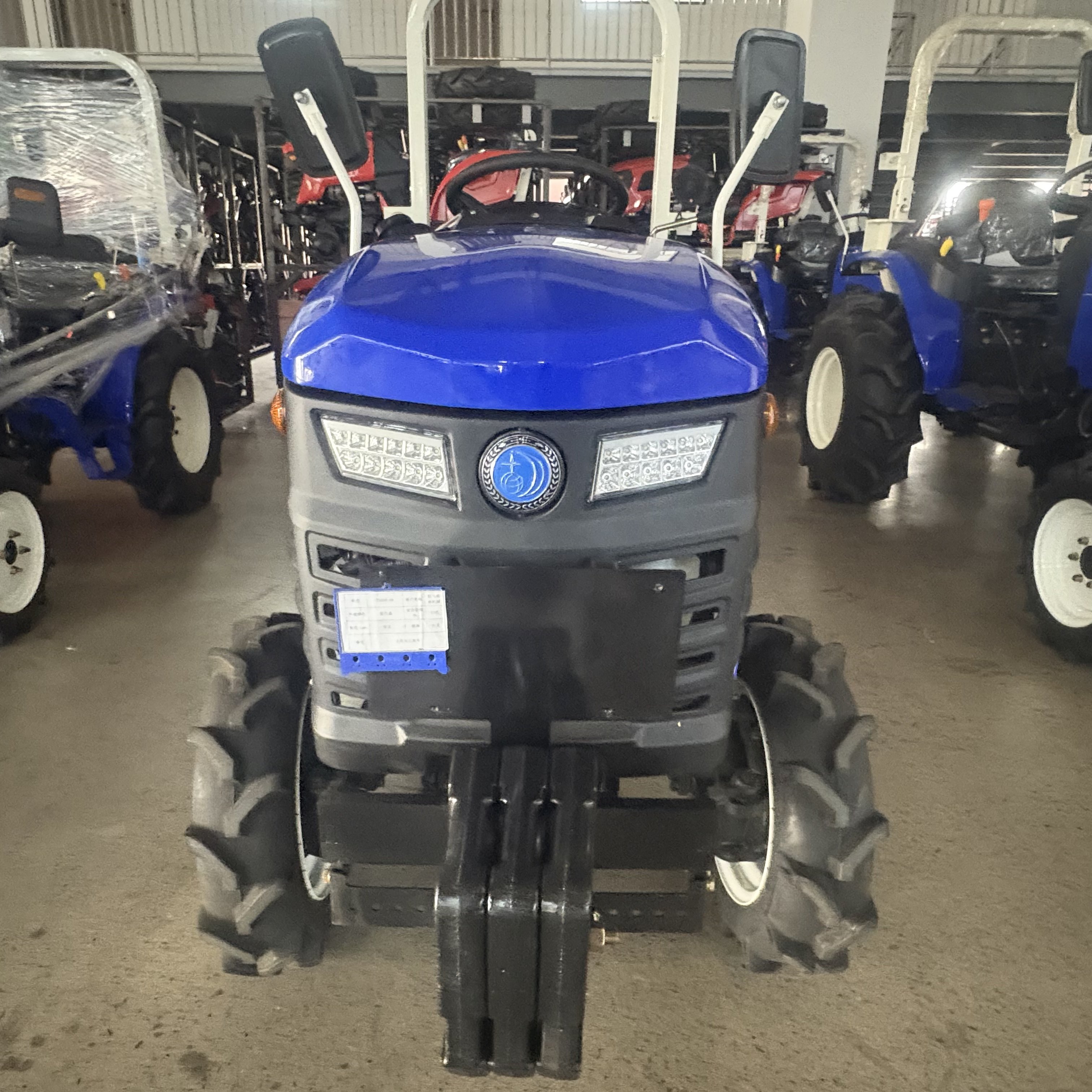 Brand New Cheap Factory Price Hot Sale Farm Agriculture Mini Wheel 4wd 30HP Tractors with Sunshade