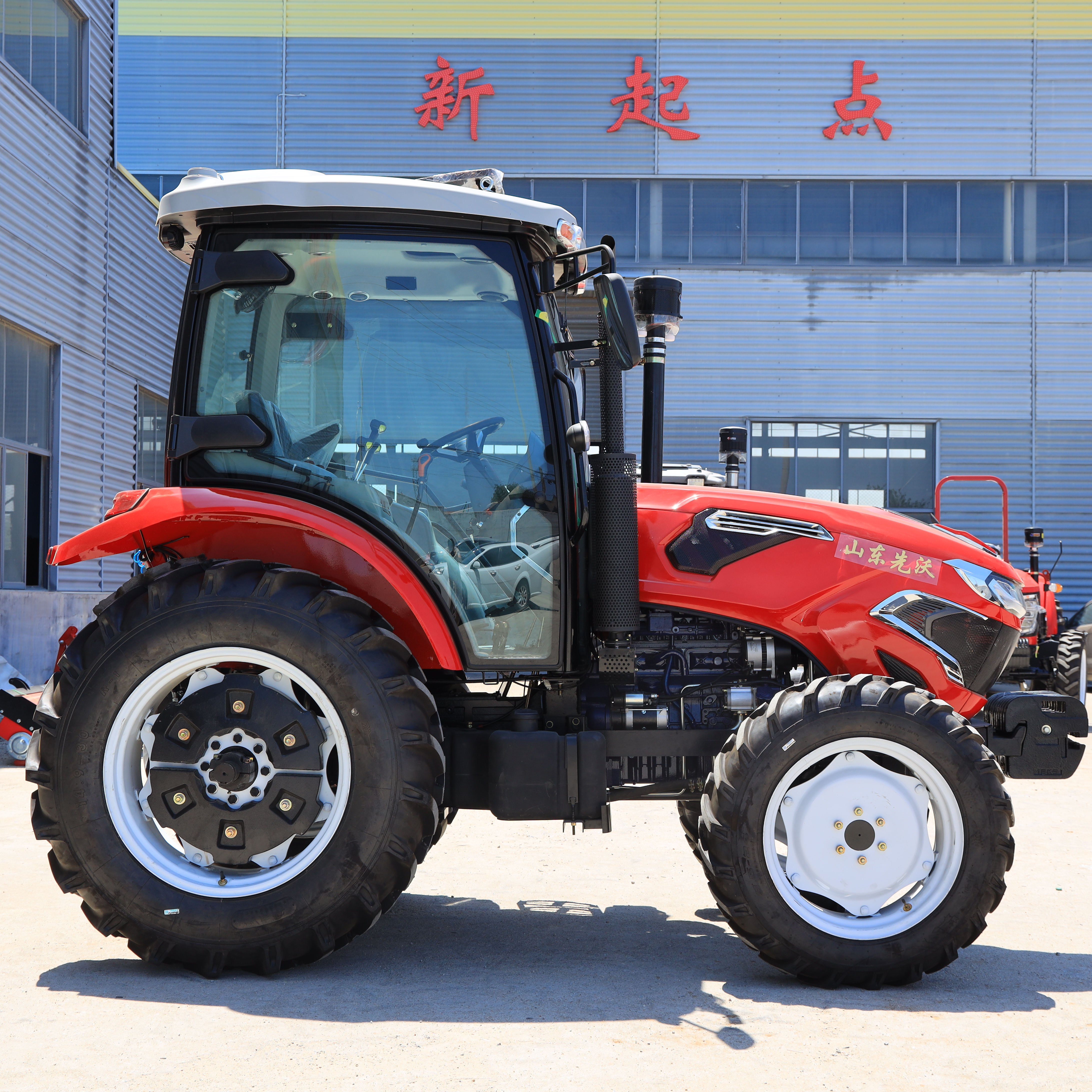 Agricultural Machinery Tractor 4wd 120HP 50HP 60HP 80HP 90HP 100HP Land Universal PTO Farm Tractors with Front End Bucket
