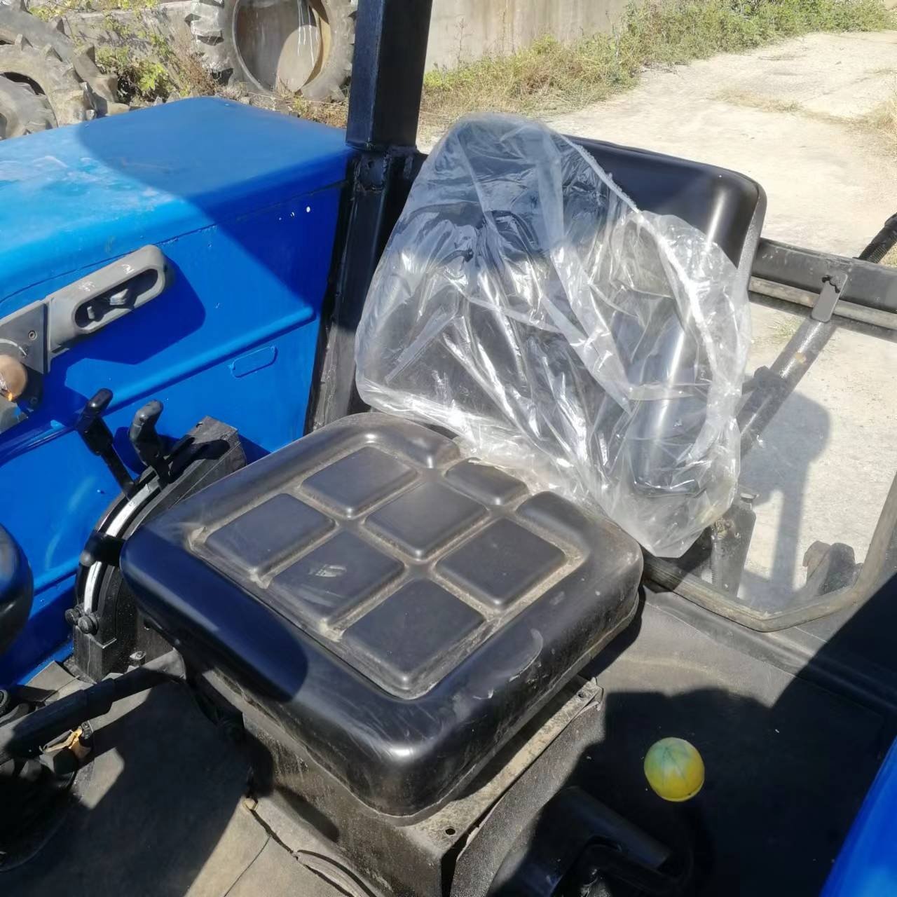 80HP Used Tractors New Holland Tractor with Deutz Fahr Engine