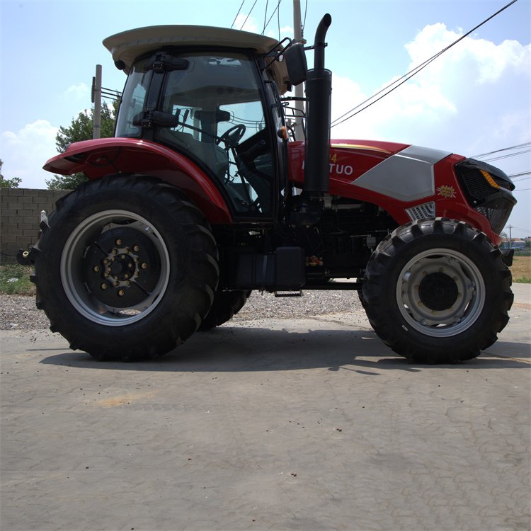 Online Wholesaletor 177HP Tractors 1804 Four-Wheel Drive Tractor Used Electric Farm Tractor