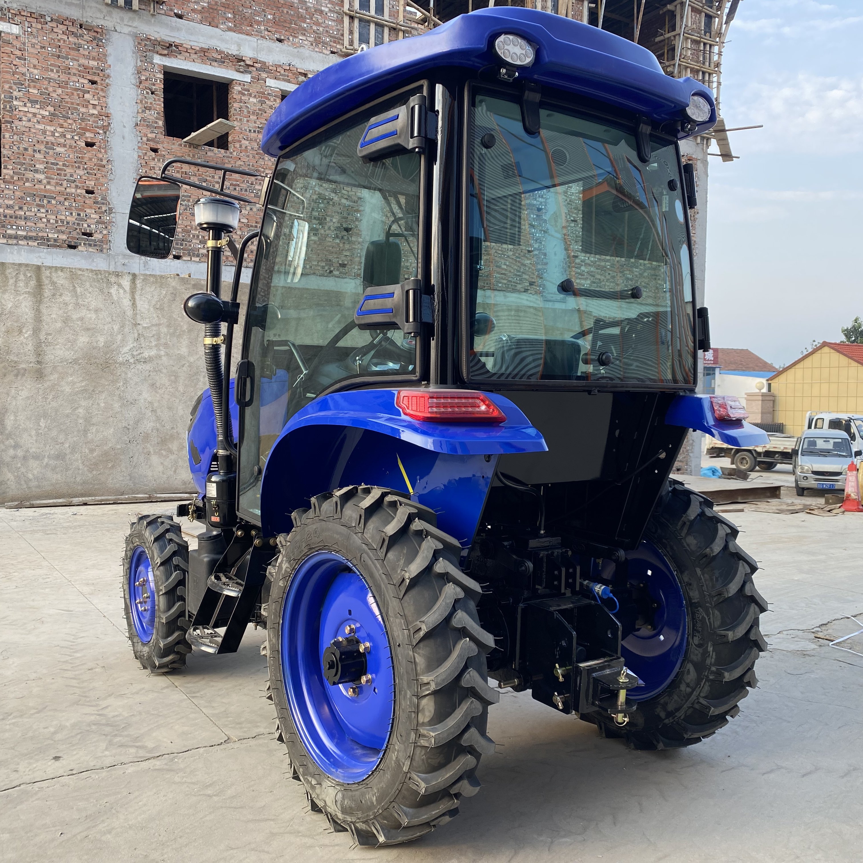 High Quality Micro Agricultural Tractor in Stock Hot Selling Tractors Walking Tractor