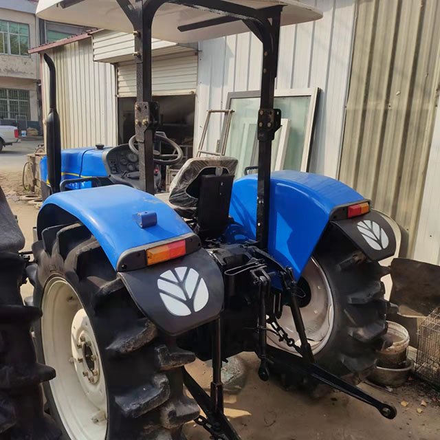 Tractors for Agriculture 4X4 Used SNH704 Tractor in Second Hand Planter Seeder