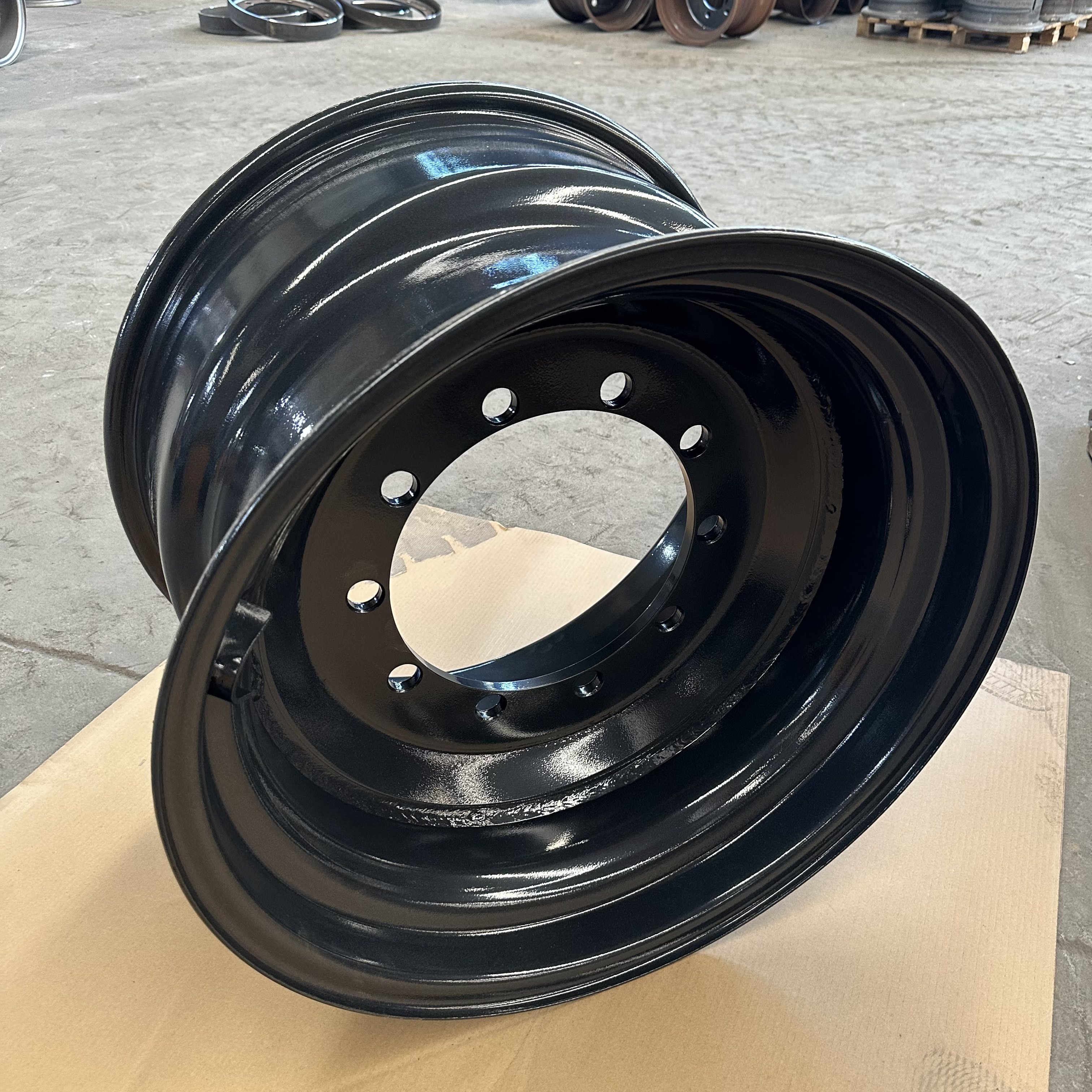 Agricultural Rims 24 Inch 16x24 Agricultural Tractor Wheel Rim for 19.5L-24 Tires