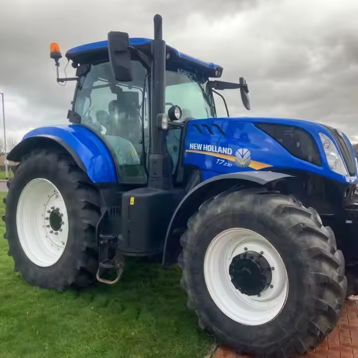 New-Holland 120HP SNH1204 Agricultural Tractor Quality Used Farm Tractor with Original Gear Components