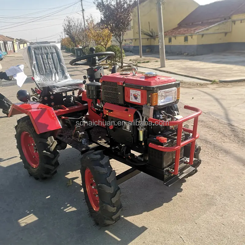 Factory Supply Chinese 15HP Farm Mini Diesel Small Garden Agricultural Tractor Yto Engine Mini Tractor