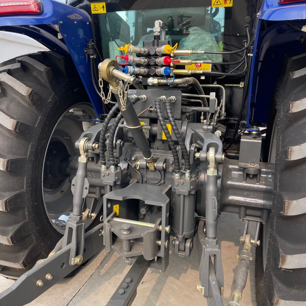 180HP Agricultural Tractor with Advanced Hydraulic System
