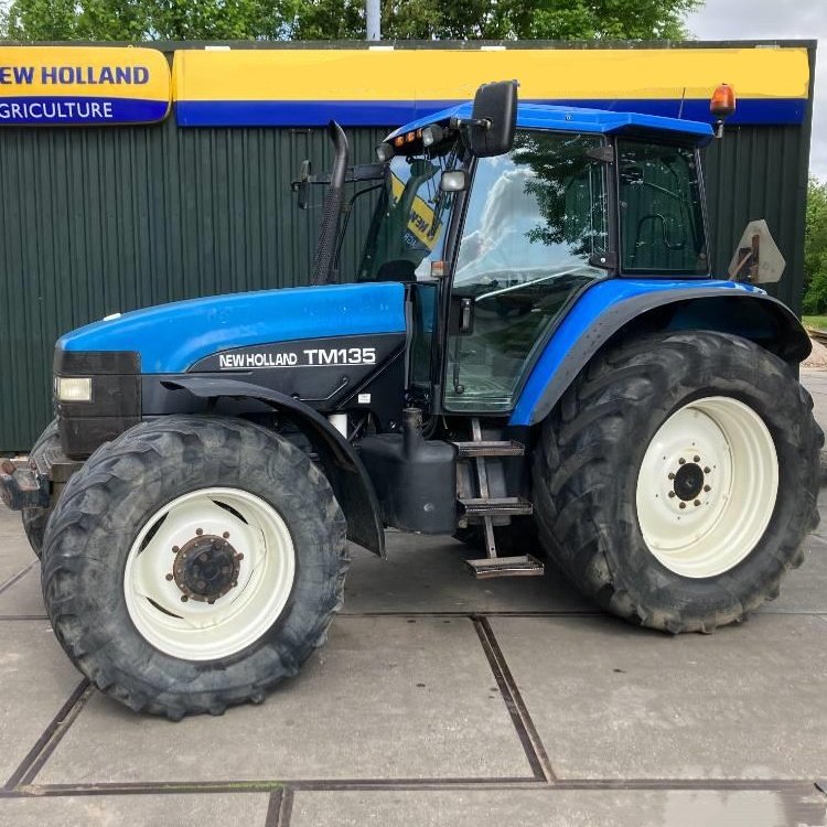 New a Holland Tractor TM130 Farm Tractor with Cabin
