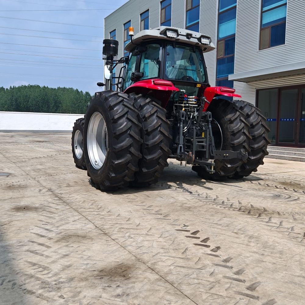 Multi Function Purpose Agricultura Automatic Farmland Farm Tractor 200 220 260Hp Big Large Tractor