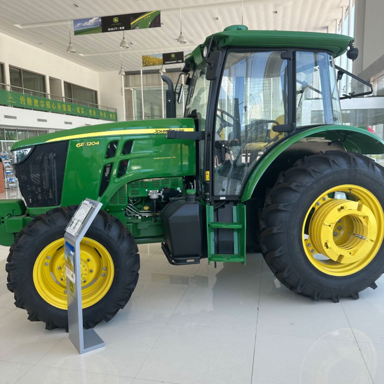 Hot Selling Used, New John and Deere Tractors 110hp 120hp 4wd Tractor Agricultural Farm John Deer Tractor with Rotary Machine