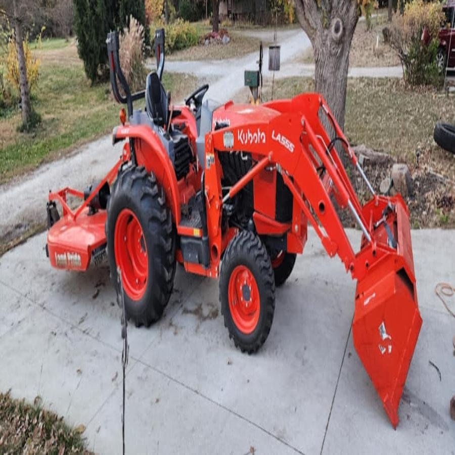 Wholesale KUBOTA LA526 Agricultural Tractor Four-Wheel Drive 4x4 Diesel Engine Power 51.5KW Fast Delivery Available for Sale