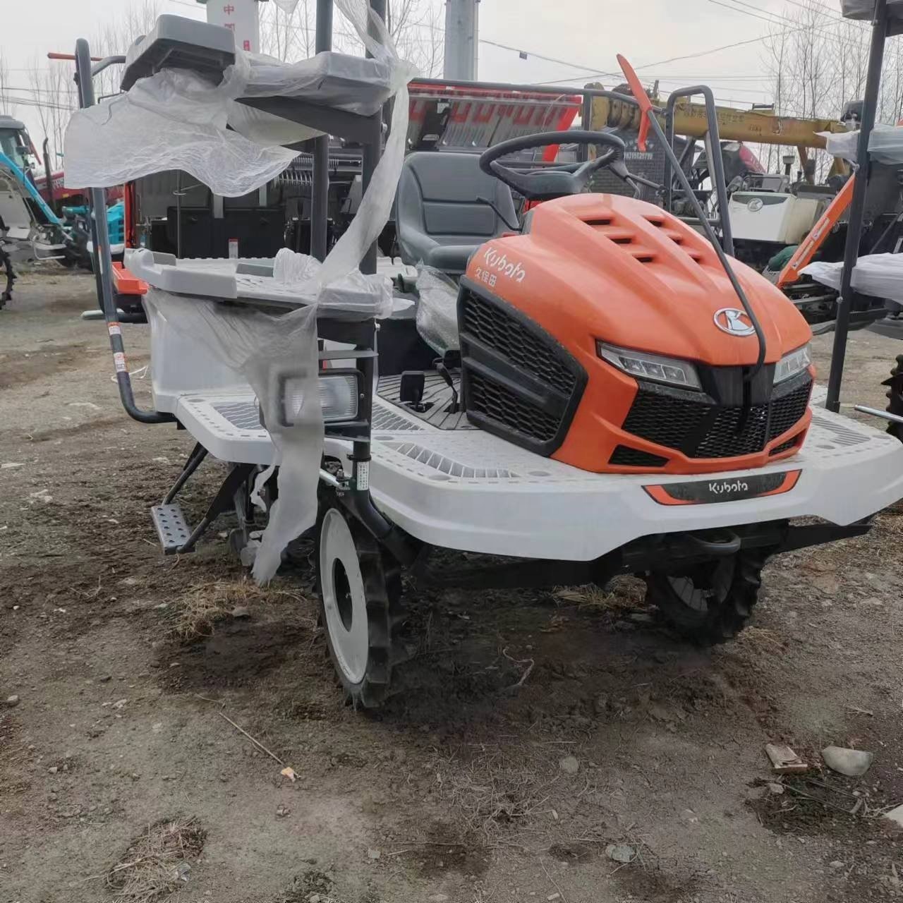 Agricultural Machinery Rice Transplanter Kubota KA6 6 Rows Farm Equipment Small Mini Compact Orchard Japan Tractor Front Loader