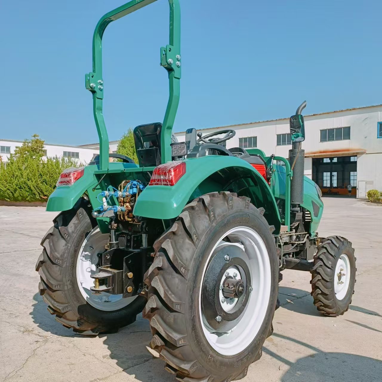 Diesel Power Tractors Mini 4x4 Farming Machine Agricultural Machine 35 Hp Farm Tractor 4x4