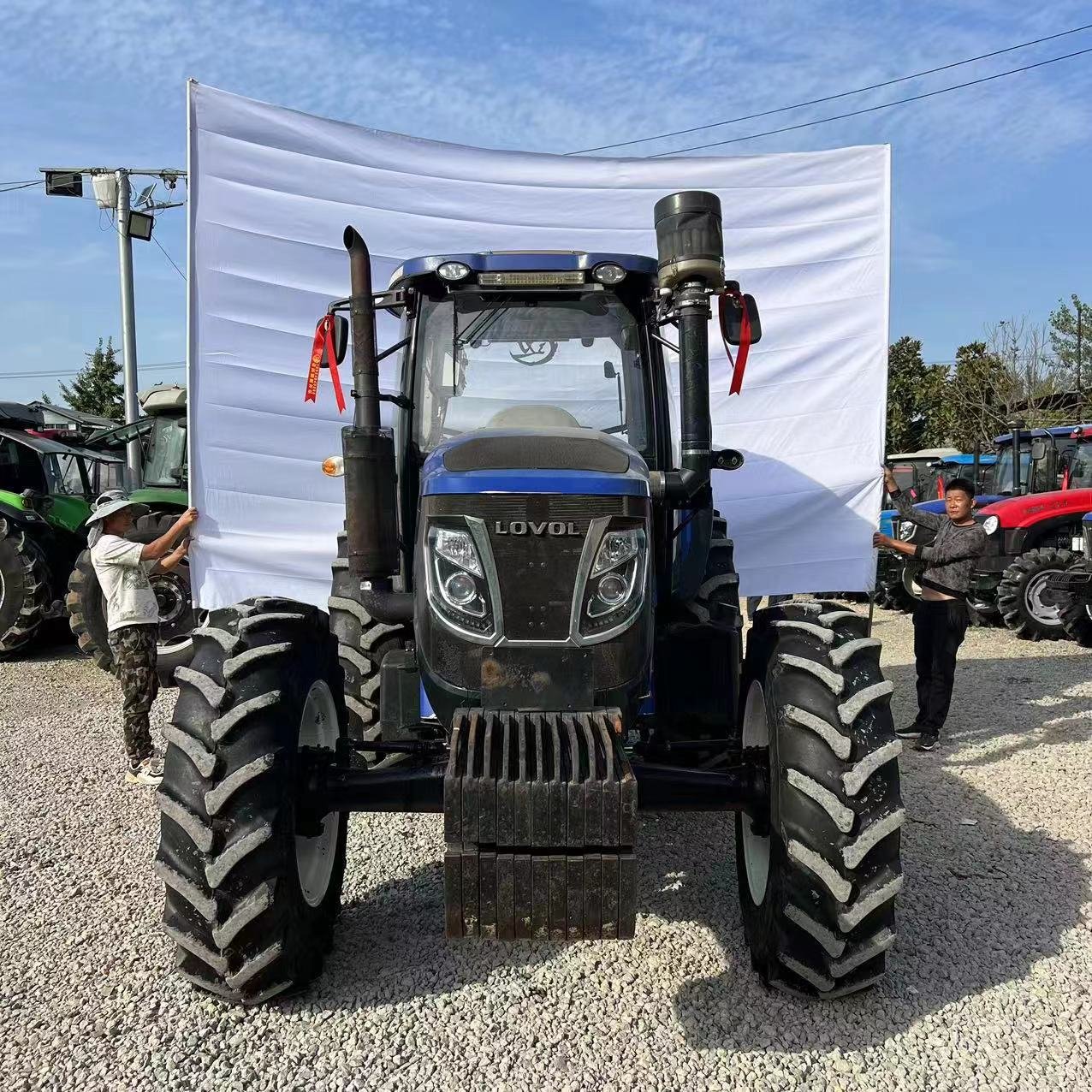 90HP 100HP 120HP 150HP 200HP 4x4 Second-hand Tractor LOVOL Farm Tractor Agricultural Tractor