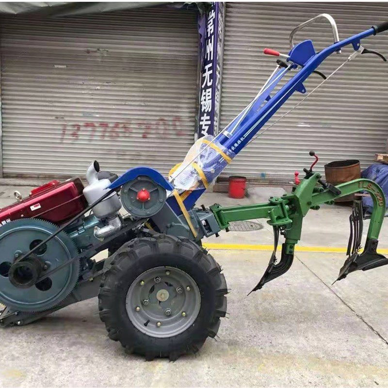 High Quality 18hp diesel Agriculture Mini Power Tiller with Plow Walking Tractor Price