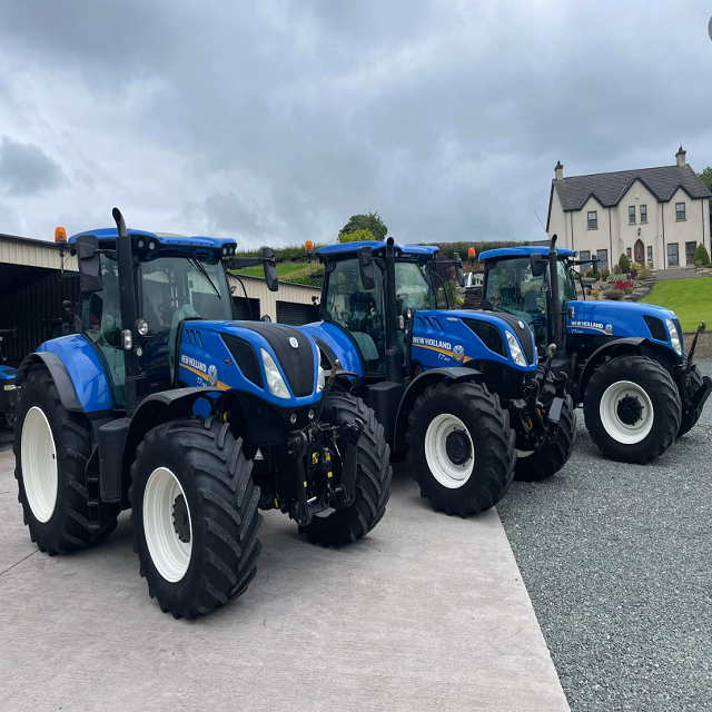 New Tractor 4X4wd New Holland with Loader and Farming Equipment Agricultural Machinery for Sale