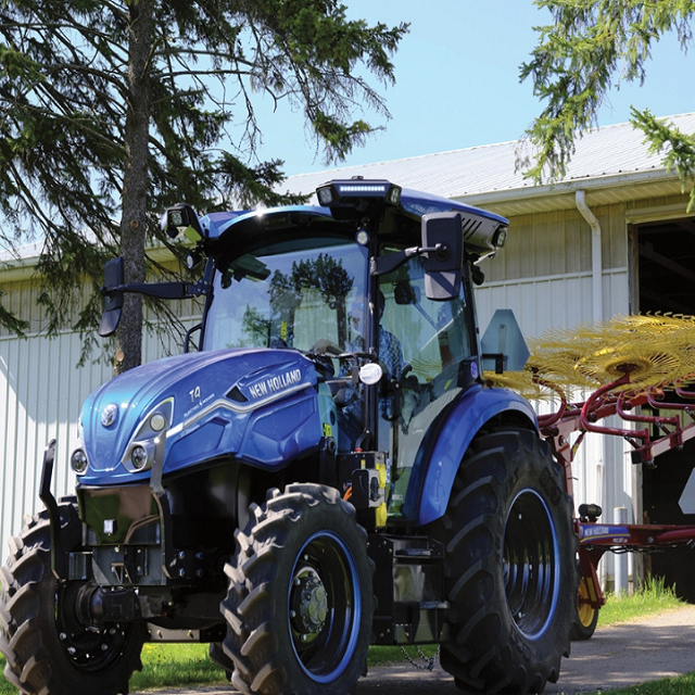 New Tractor 4X4wd New Holland with Loader and Farming Equipment Agricultural Machinery for Sale