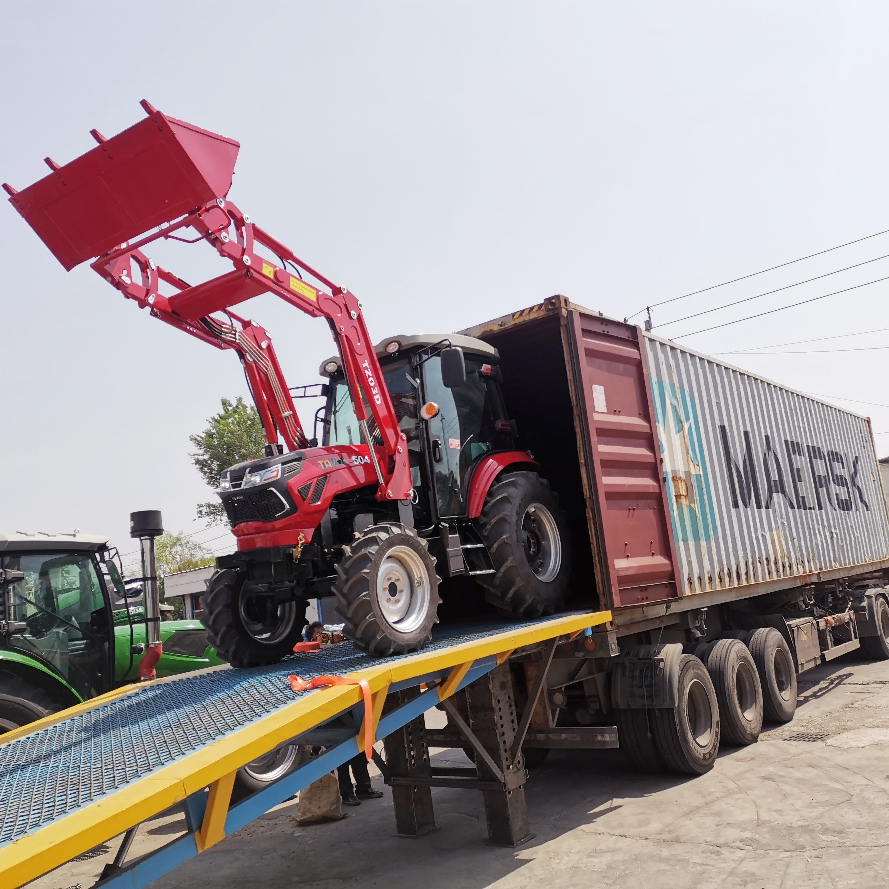 Tavol 100hp 110hp 80hp 90hp 4x4 diesel Engine Tractor Agricultural Attachments Farm Tractors for Farming