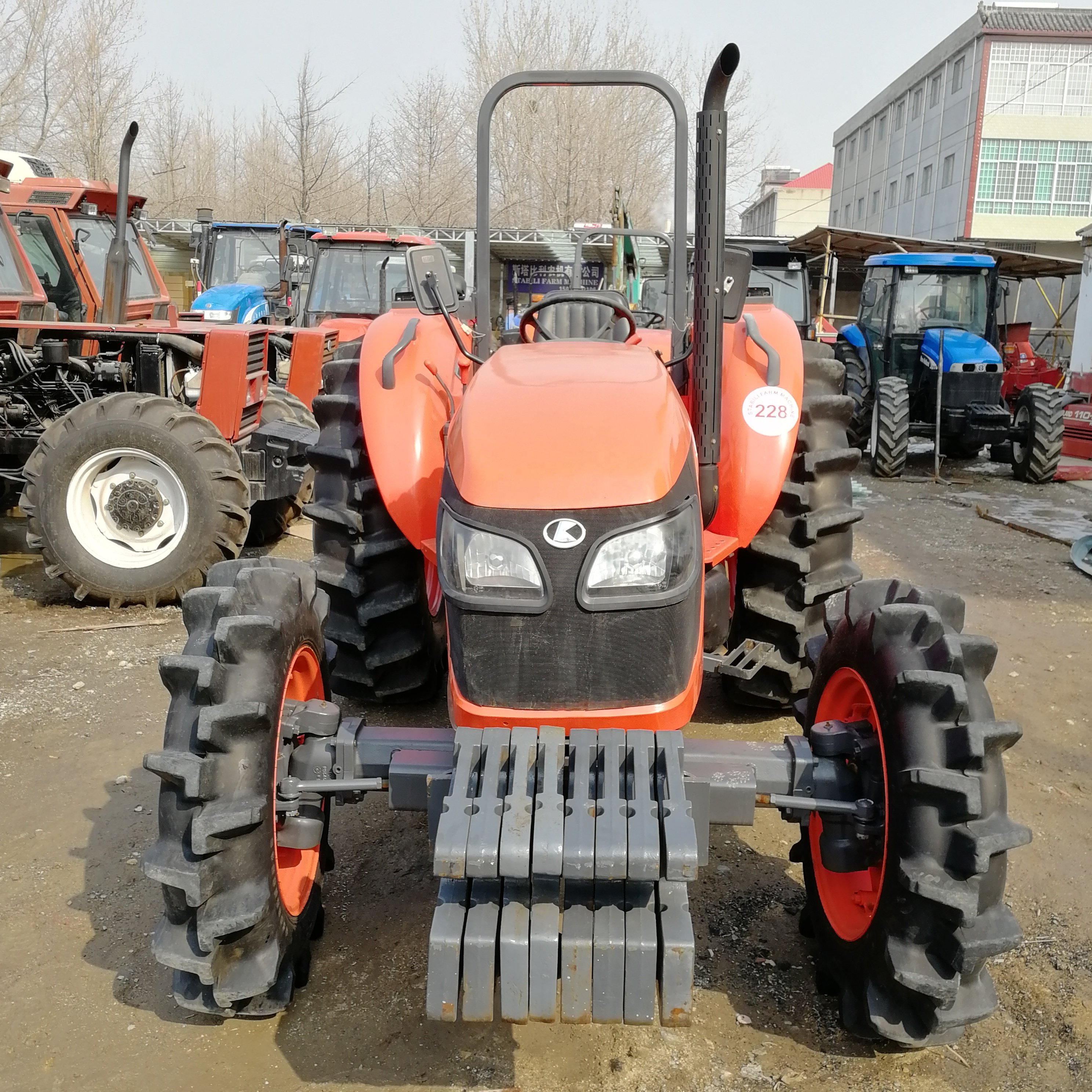 Agricultural Machinery Used Japan Tractor Kubota M9540 95hp 4X4WD Farm Equipment Front Shovel Loader Japan Kubota Tractor
