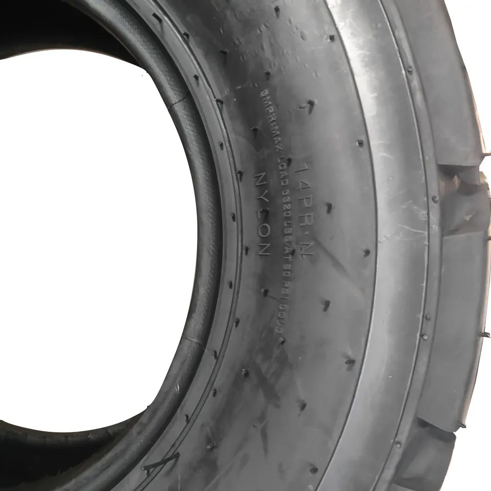 12.4-28 Agricultural Wheel Rim Tires for Tractor with Standard Loading