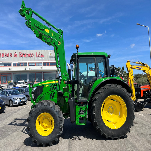 2022 High Productivity John Deere 5100E Agriculture Farm Tractor with 100hp for Sale