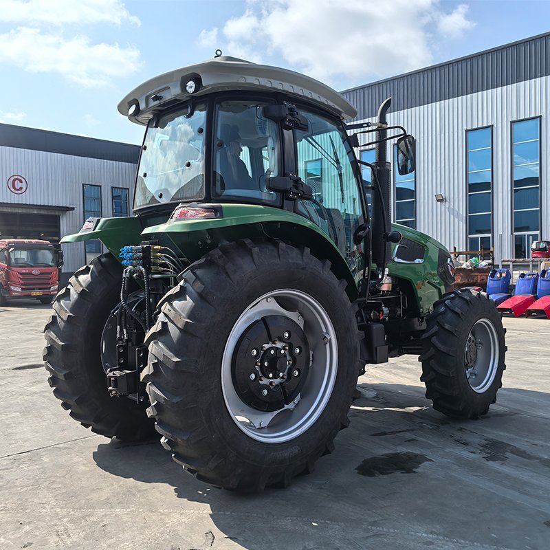 Agricultural Machinery 80hp 100hp 120hp 140hp 160hp 180hp Wheel Tractor Rotary Tiller Cultivator for Tractor